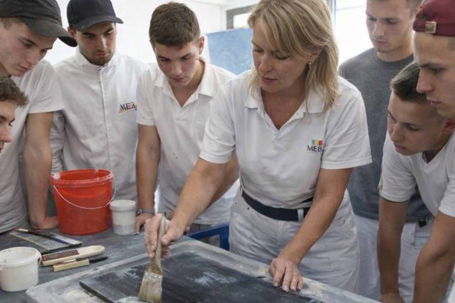 Stellenangebot: Ausbildungsmeister Maler und Lackierer (w/m/d)